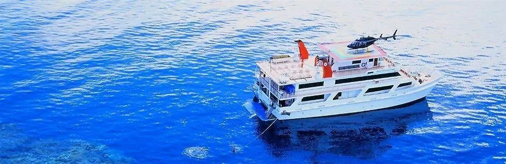 Reef Encounter Hotel Cairns Australia