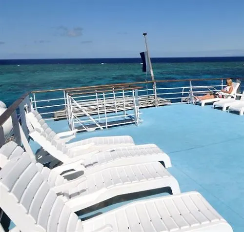 Reef Encounter Hotel Cairns Botel