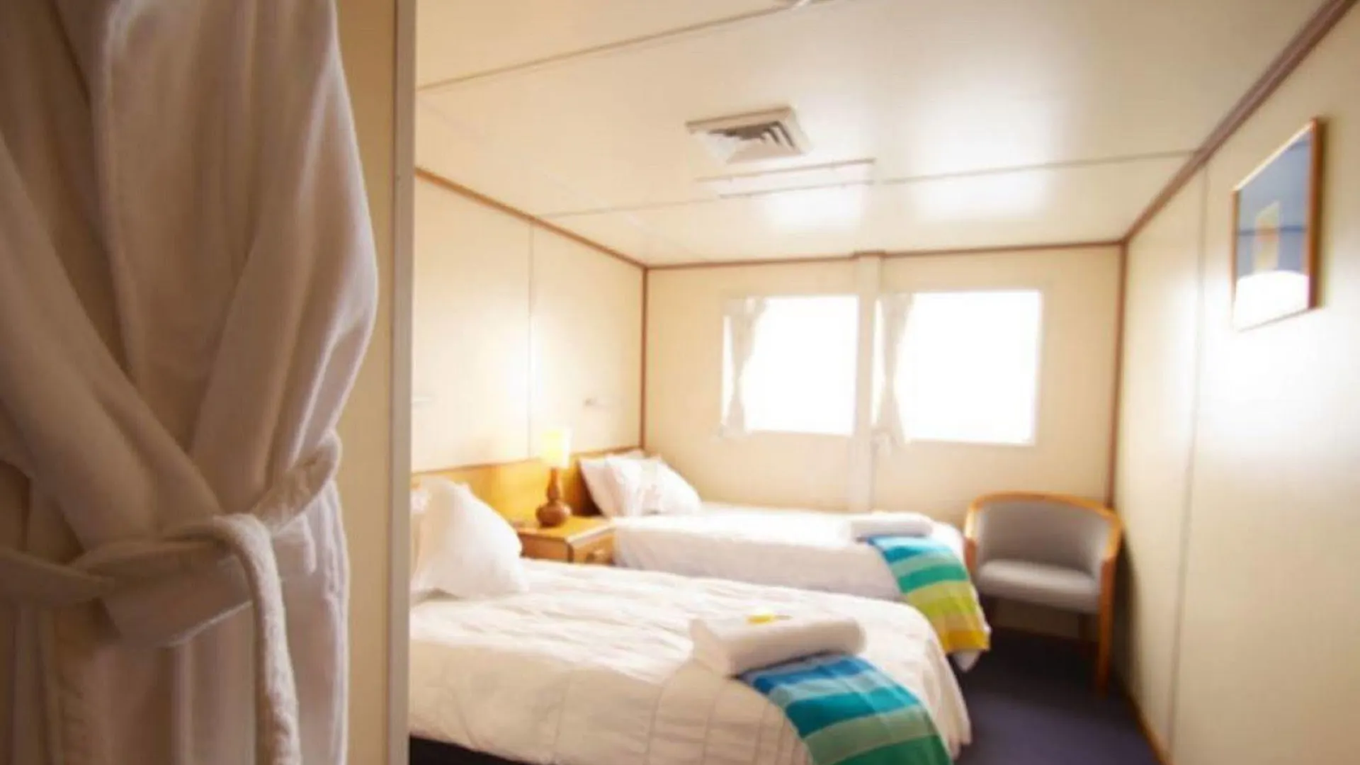 Reef Encounter Hotel Cairns Botel