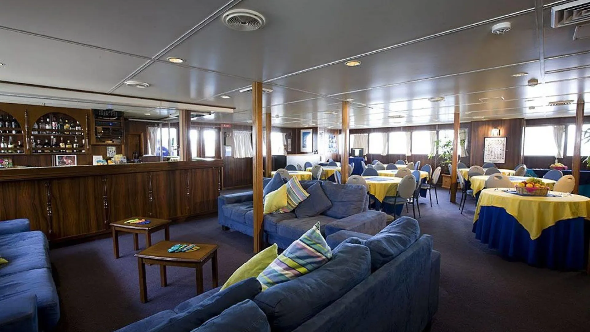 Reef Encounter Hotel Cairns Botel